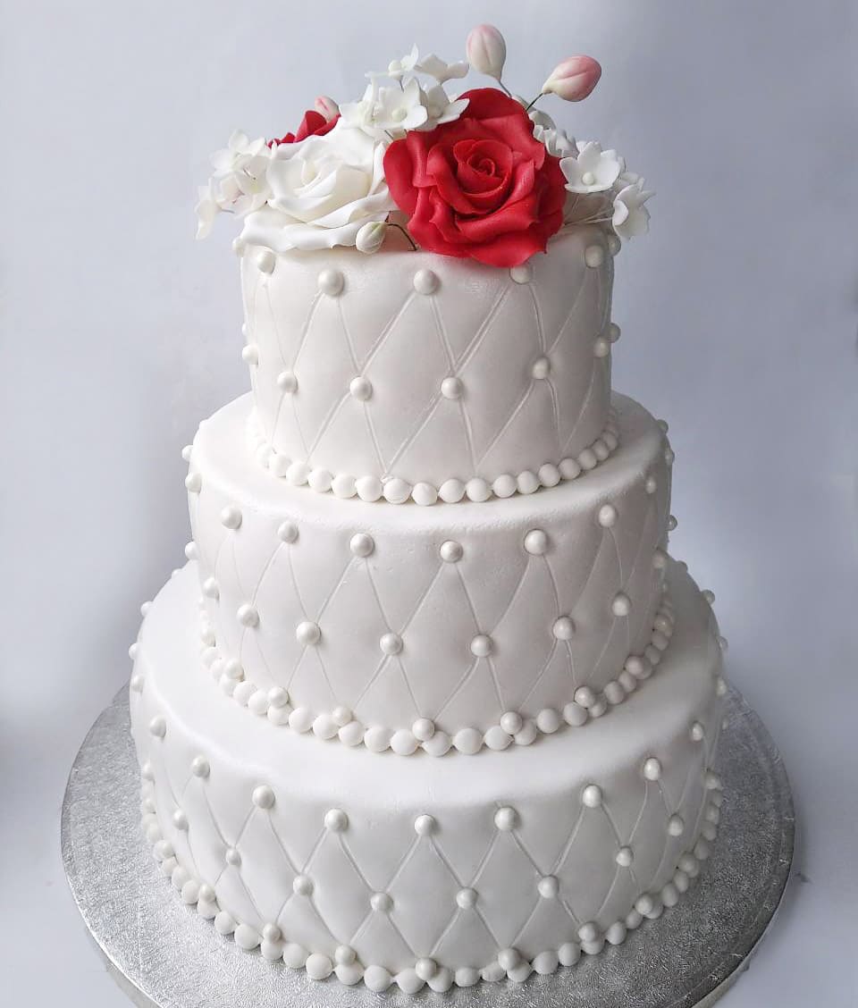 Свадебный торт Бусины